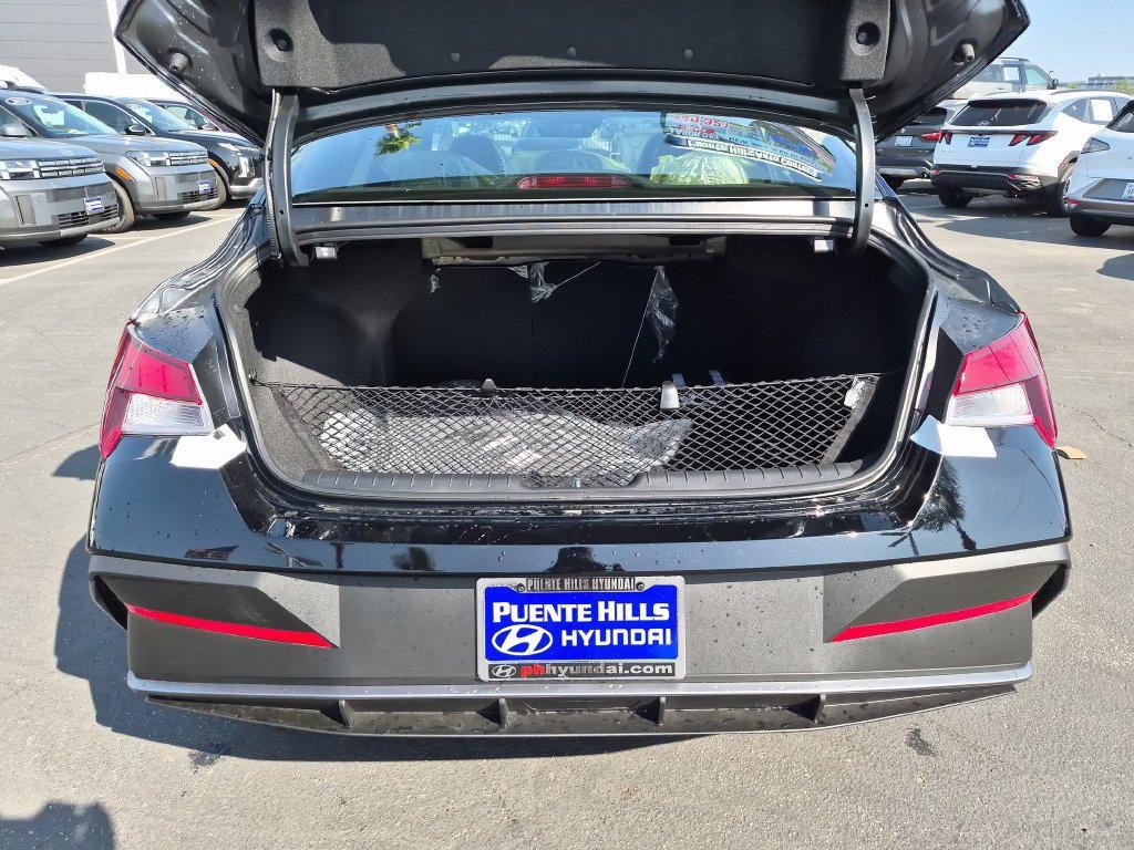 New 2026 Black Hyundai SEL Sport Plus image 32