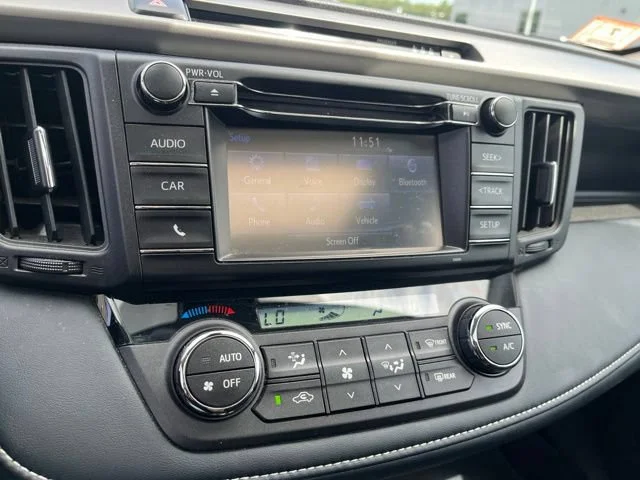 Used 2018 Super White Toyota Adventure image 16