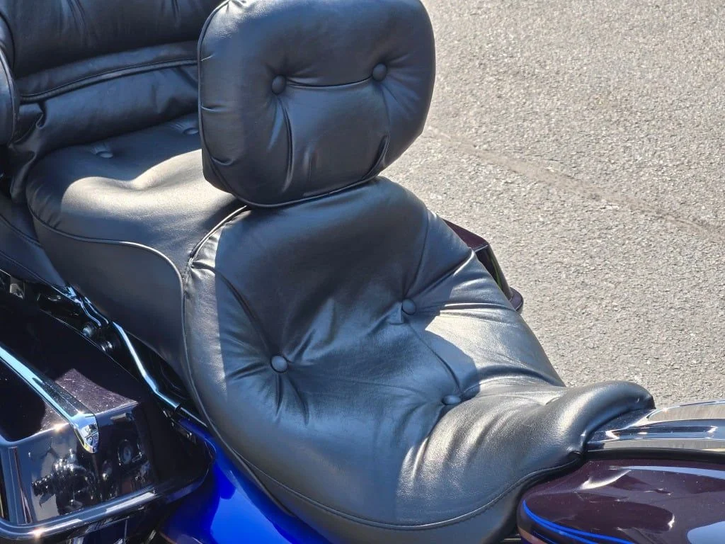 Used 2004 Blue Harley-Davidson  image 11