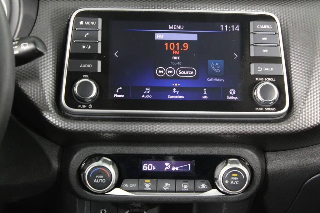 Certified Used 2020 Silver Nissan SV image 9