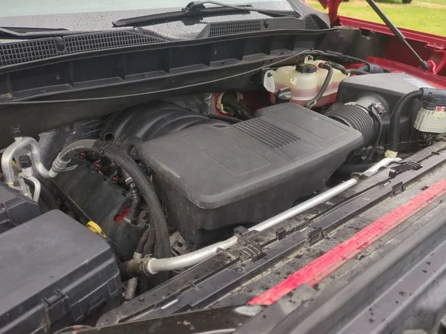Used 2019 Red GMC SLE image 37