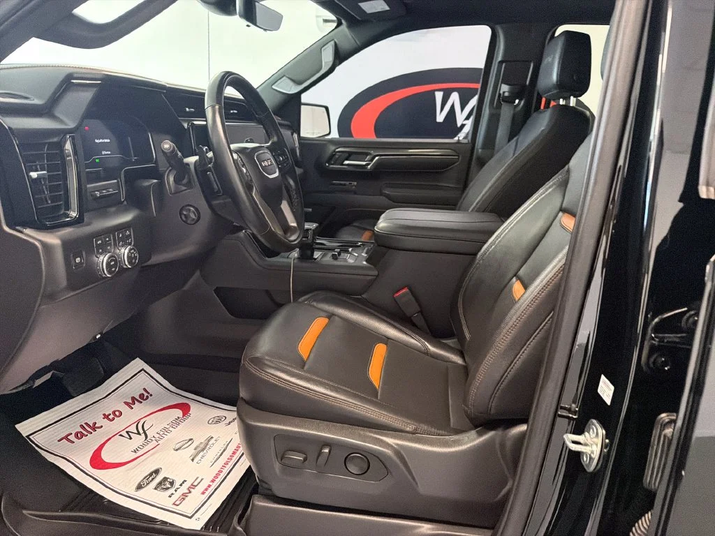Used 2025 Black GMC AT4 image 10