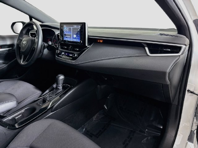 Used 2022 White Toyota SE image 26