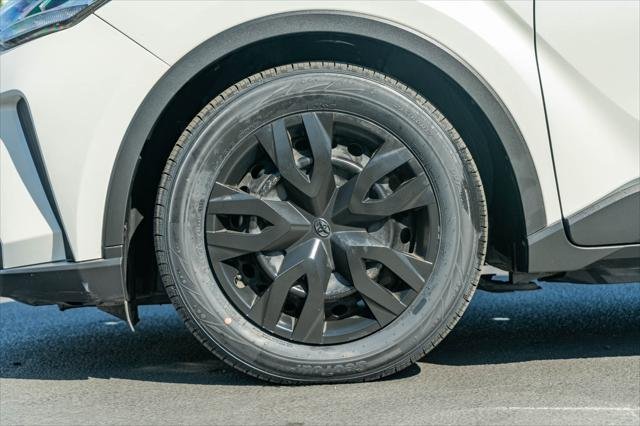 Certified Used 2021 BLIZZARD PEARL Toyota  image 5