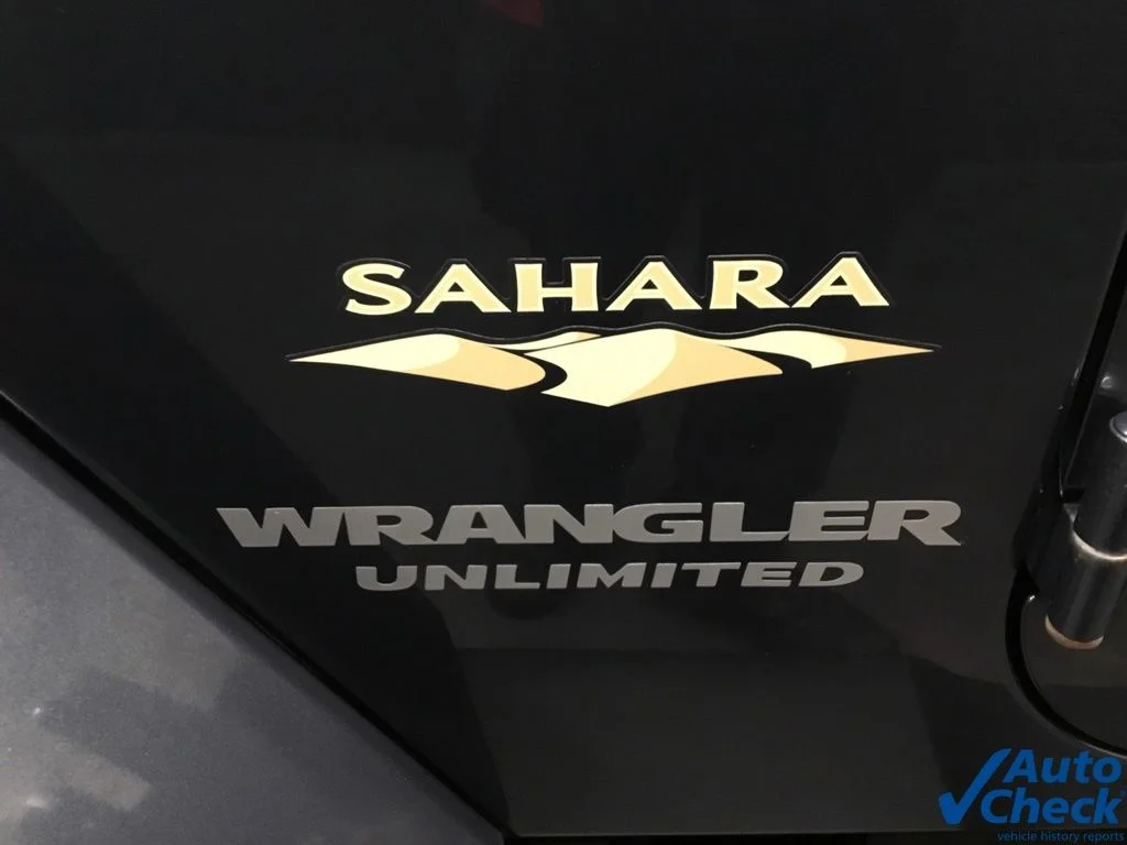 Used 2007 Blue Jeep Unlimited Sahara image 15
