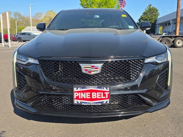2022 Cadillac CT4 V-Series - Photo 10