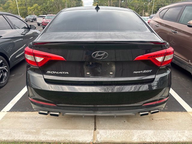 Used 2015 Black Hyundai Sport 2.0T image 4