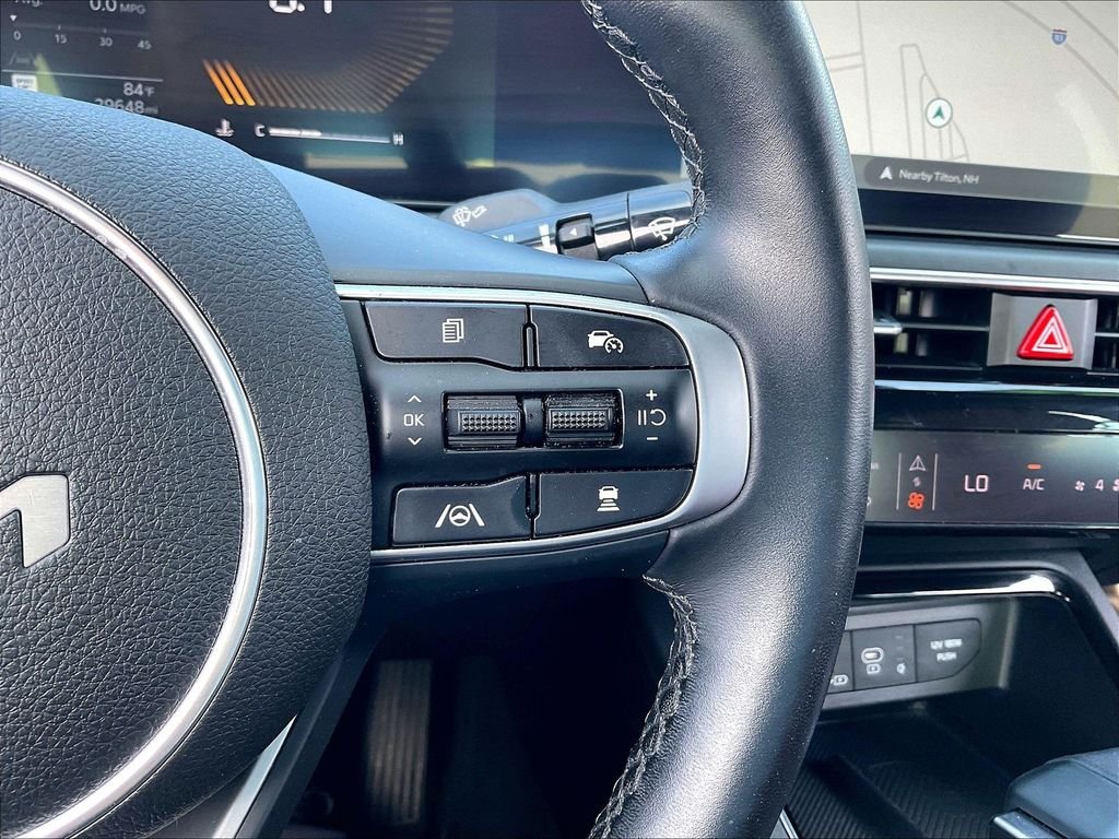 Used 2025 Wolf Gray Kia GT-Line image 23