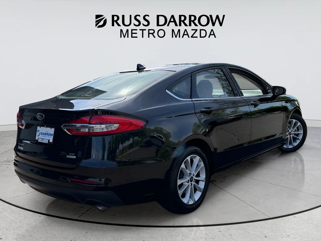 Used 2020 Black Ford SE image 5