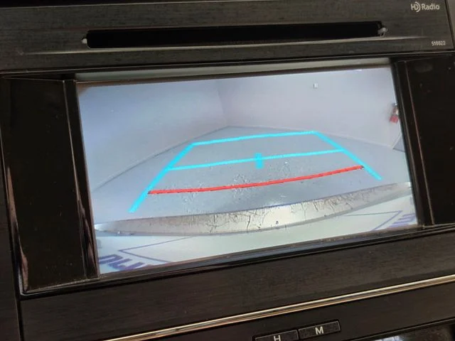 Used 2015  Toyota XLE image 22