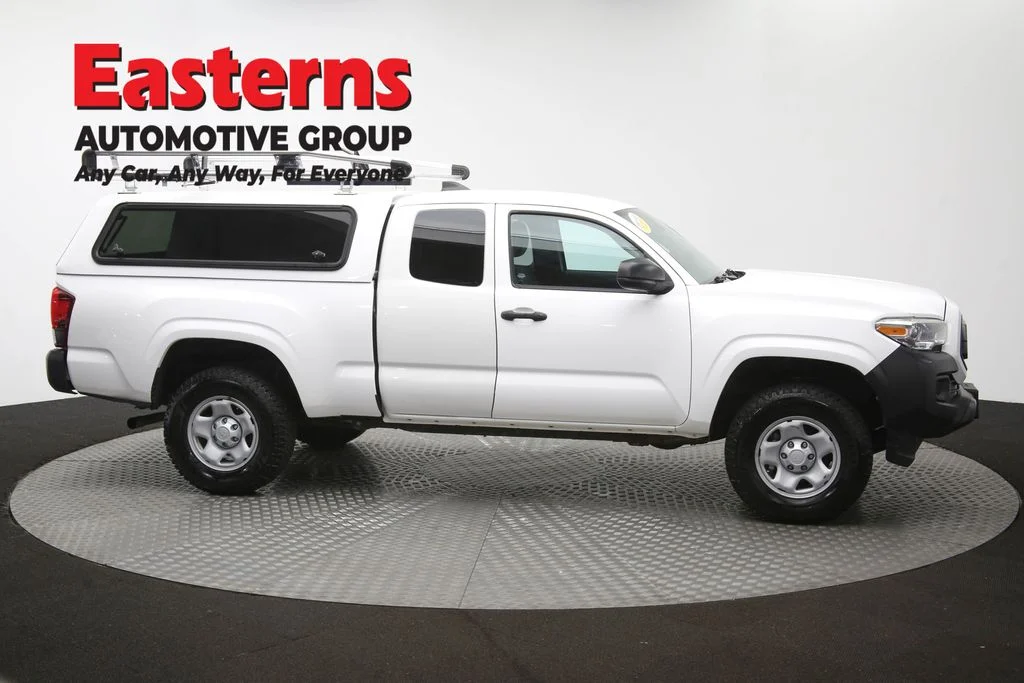 Used 2020 White Toyota SR image 43
