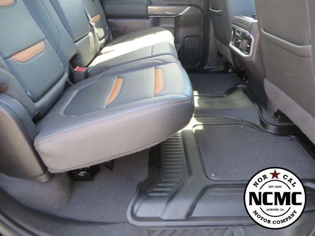 Used 2021 Black GMC AT4 image 67