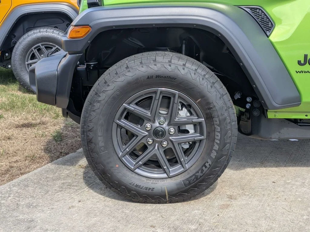New 2026 Mojito Clear-Coat Exterior Paint Jeep Sport image 12