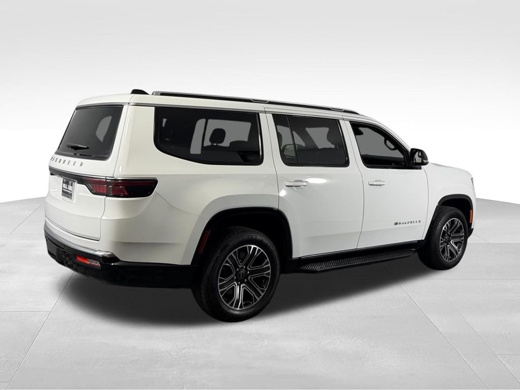 Used 2025 Bright White Clearcoat Jeep  image 5