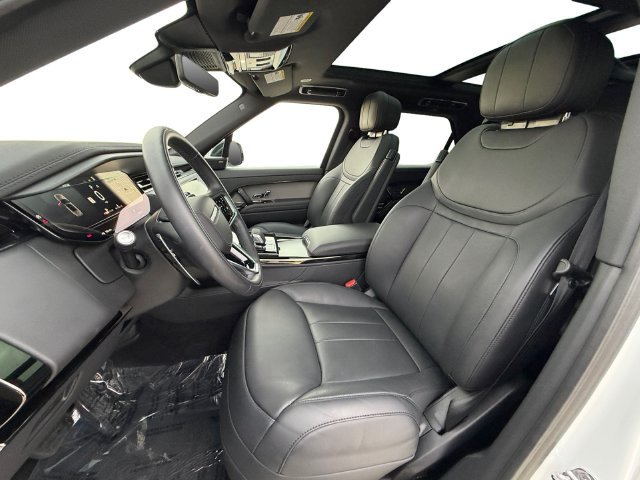 Used 2026 White Land Rover SE image 10
