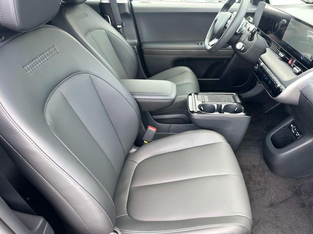 2025 Hyundai IONIQ 5 SEL - Photo 15