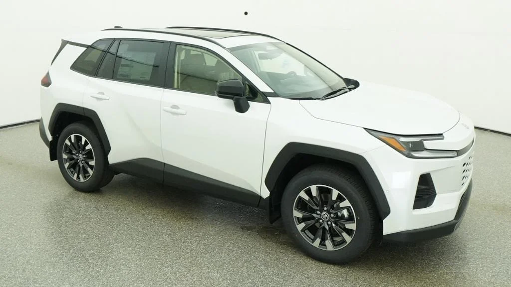 New 2026 Wind Chill Pearl Toyota Limited image 8
