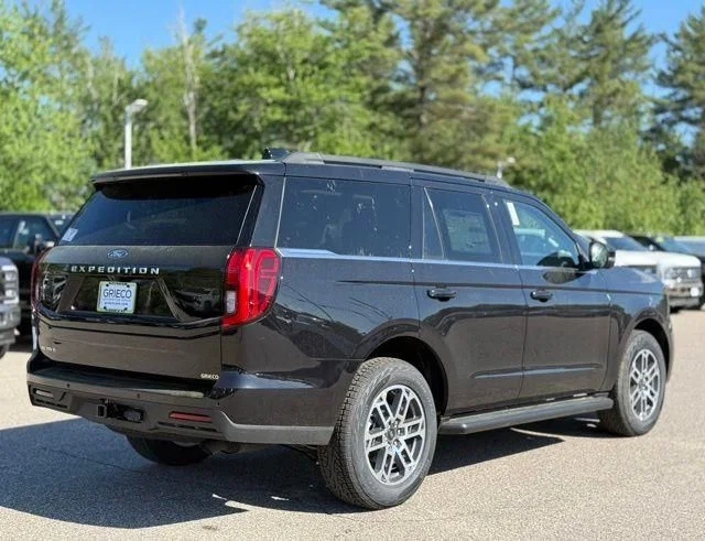New 2026 Agate Black Metallic Ford Active image 4