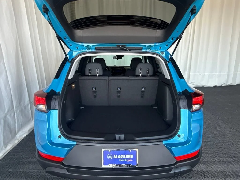 New 2026 Marina Blue Metallic Chevrolet LS image 25