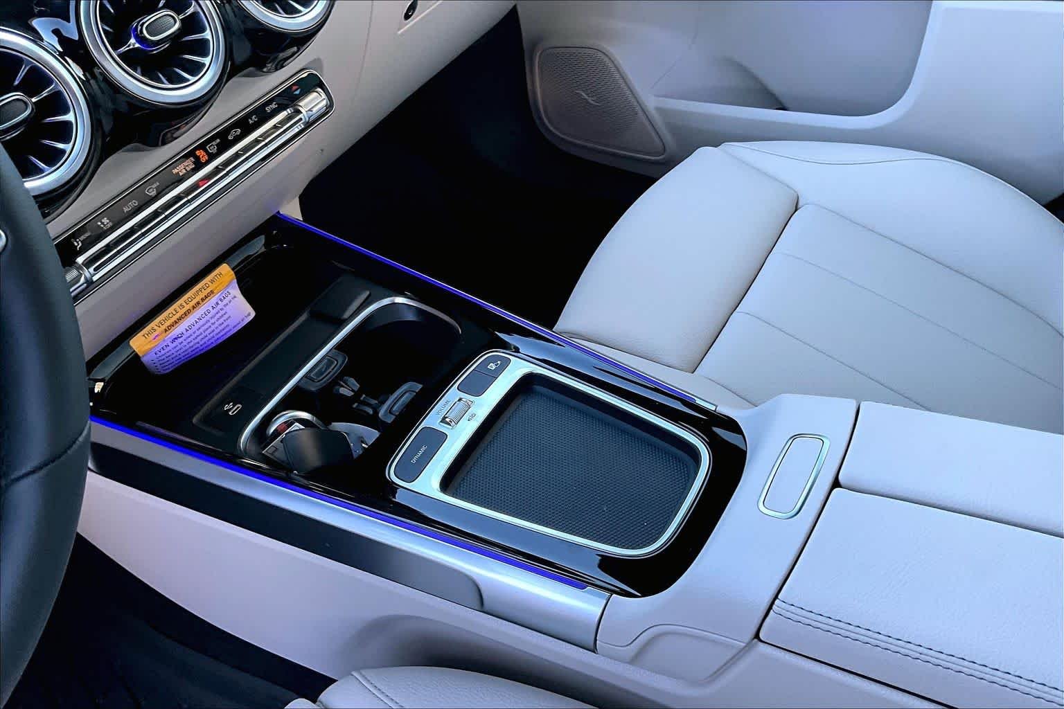New 2026 Night Black Mercedes-Benz GLB 250 image 7