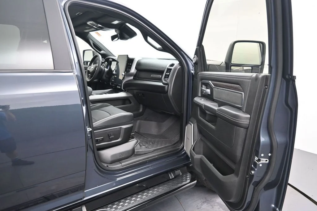 Used 2025 Blue Ram Laramie image 15