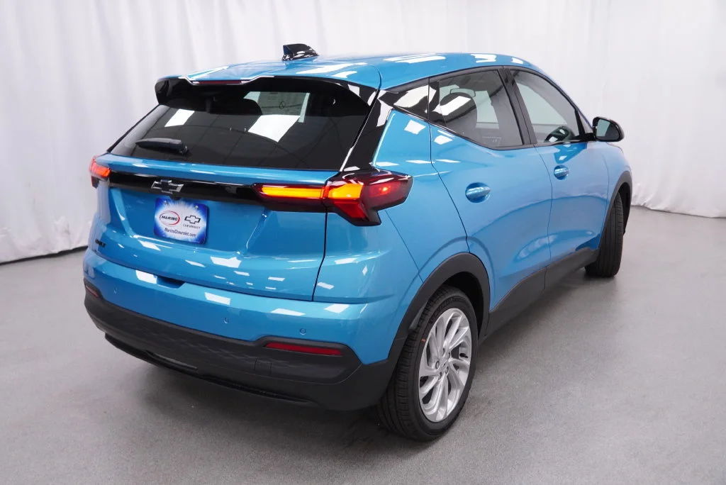 New 2027 Marina Blue Metallic Chevrolet LT image 3