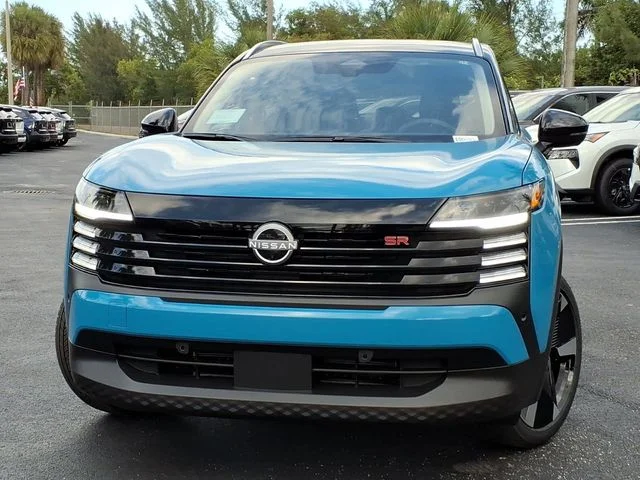 New 2026 Arctic Ice Blue Metallic / Super Black Two-tone Nissan SR image 2