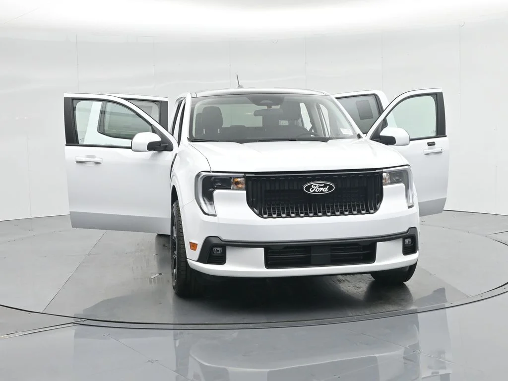 New 2025 White Ford Lobo Standard image 15
