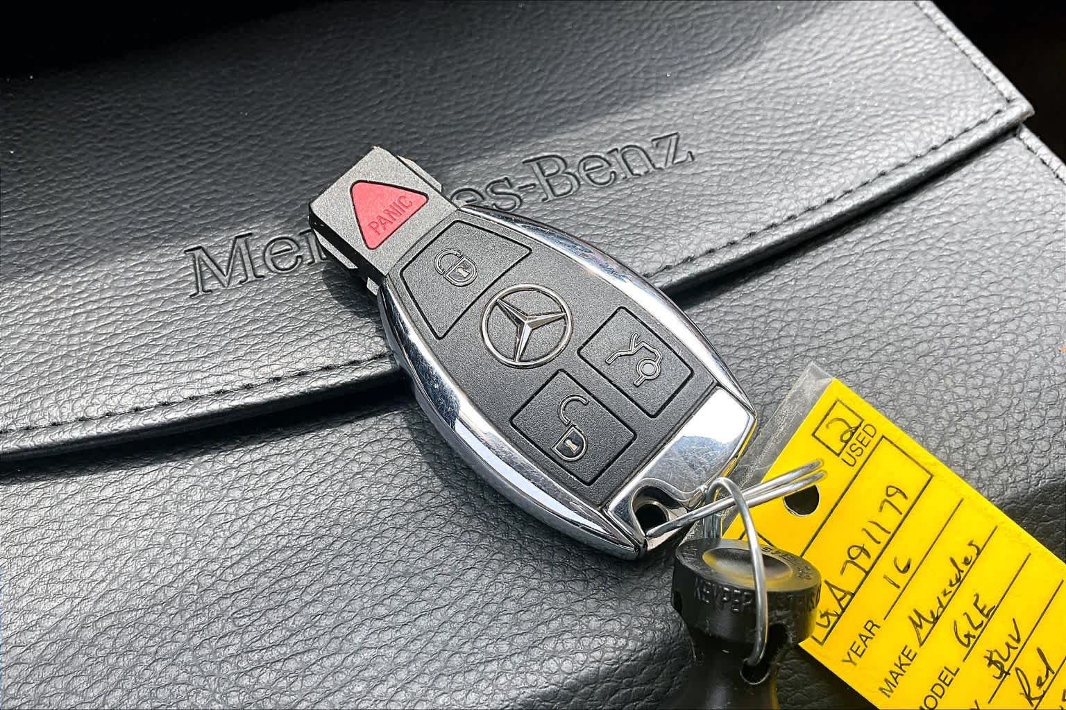 Used 2016 designo Cardinal Red Metallic Mercedes-Benz GLE 350 image 15