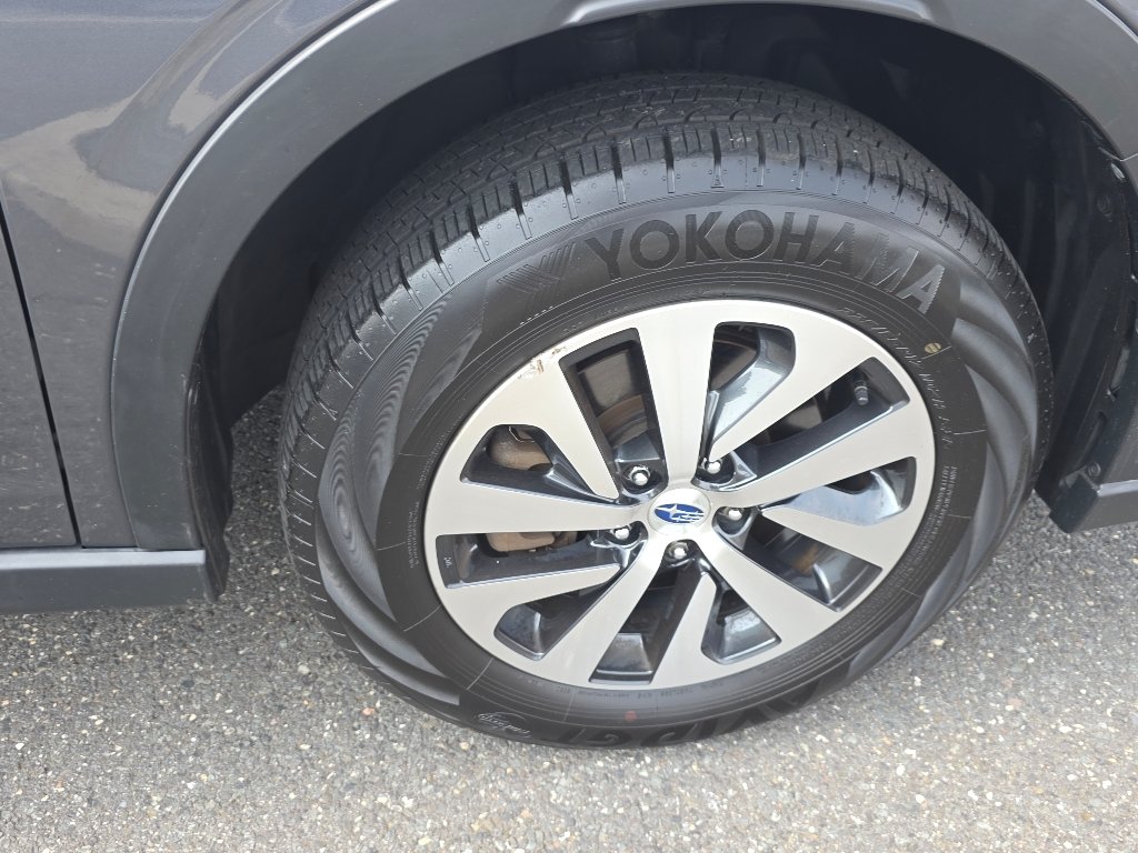 Certified Used 2020 Magnetite Gray Metallic Subaru Premium image 18