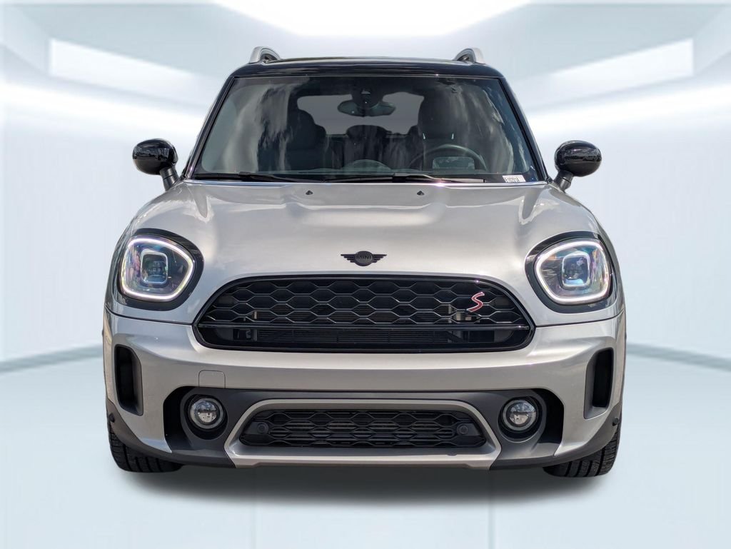 Used 2024 Silver MINI Iconic image 8