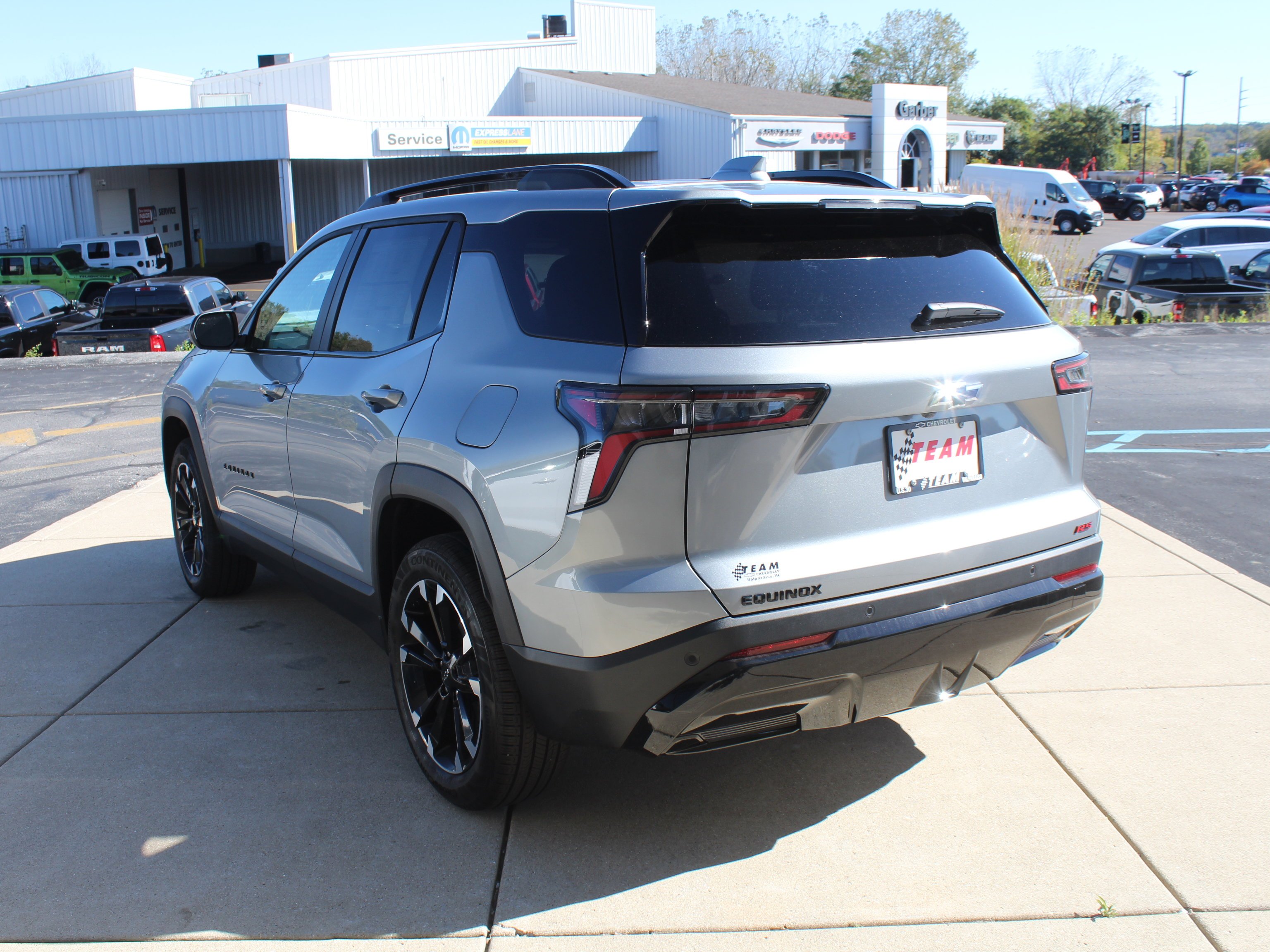 2027 Chevrolet Equinox RS - Photo 7