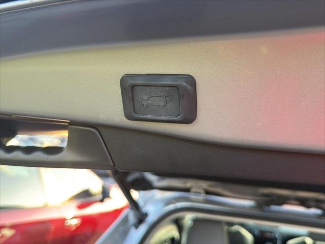 Certified Used 2023 SILVER SKY METALLIC Toyota  image 34