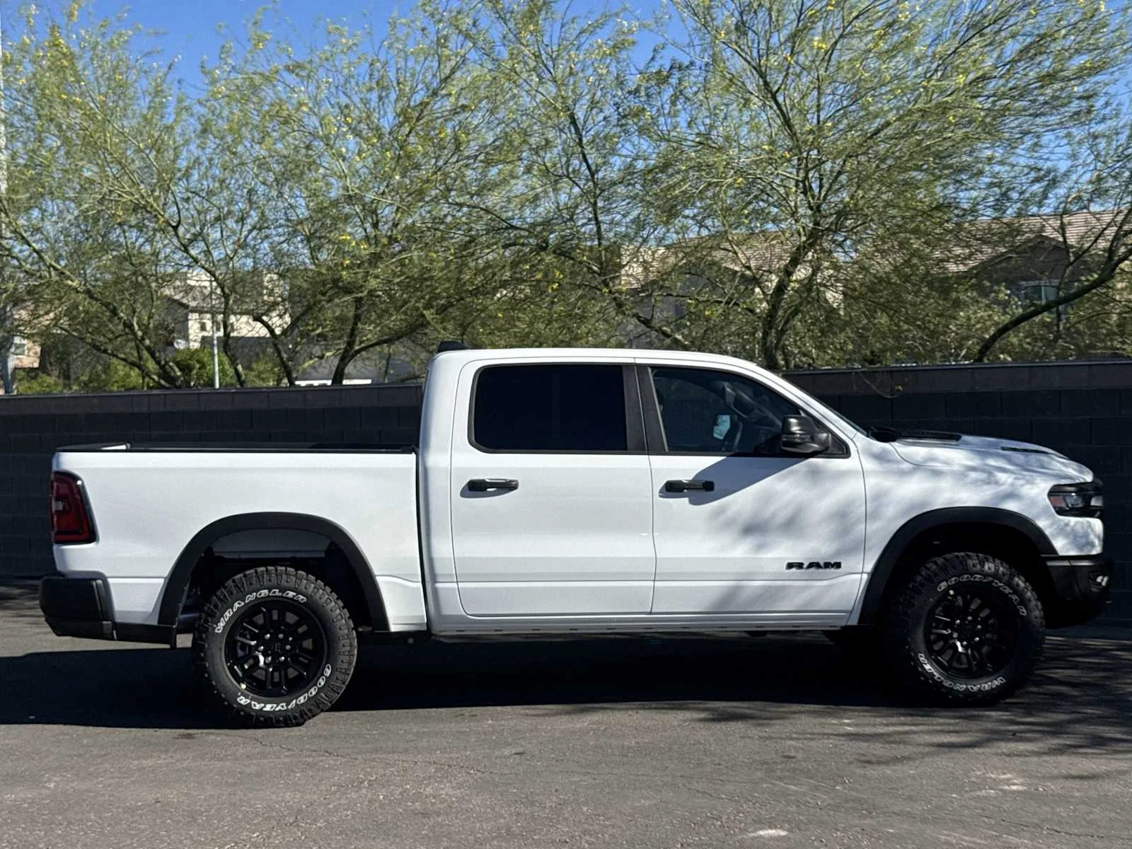 New 2026 Bright White Clear-Coat Exterior Paint RAM Rebel image 9
