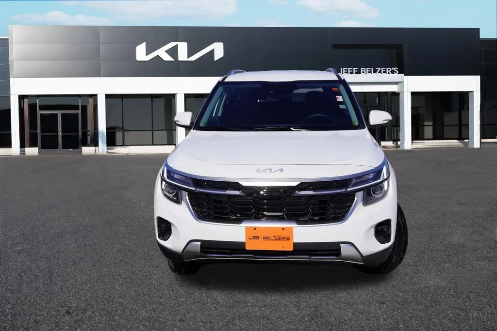 New 2026 Snow White Pearl Kia S image 8