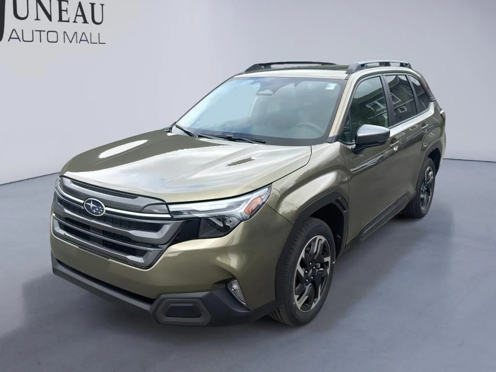 New 2026 AUTUMN GREEN METALLIC Subaru Limited image 7