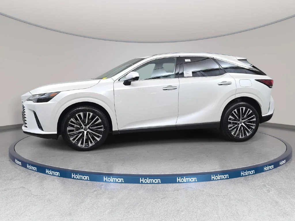New 2026 Eminent White Pearl Lexus PREMIUM PLUS image 8