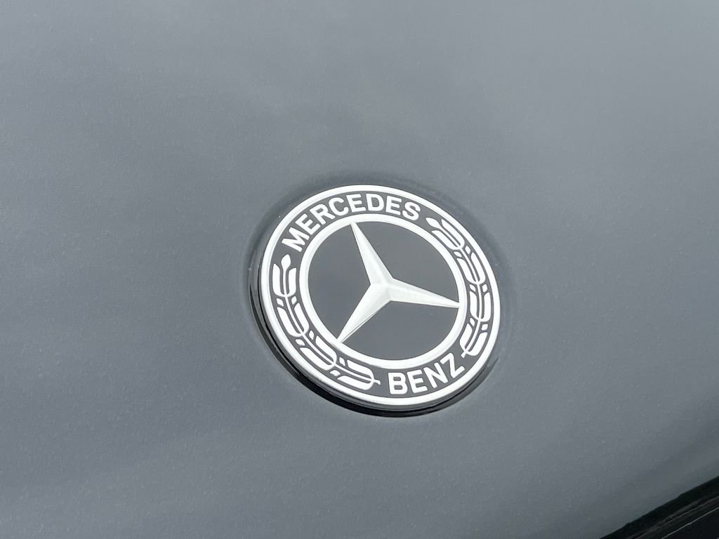 New 2026 Obsidian Black Metallic Mercedes-Benz GLE450 image 28