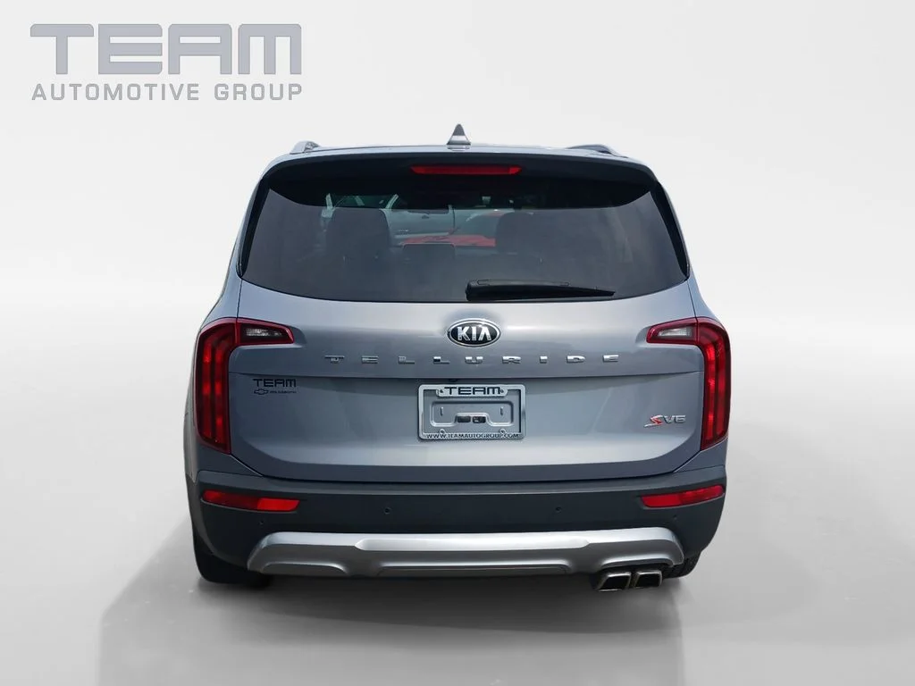 Used 2021 Silver Kia S image 6