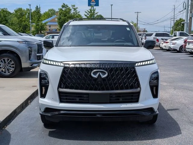 New 2026 RADIANT WHITE INFINITI SPORT image 10