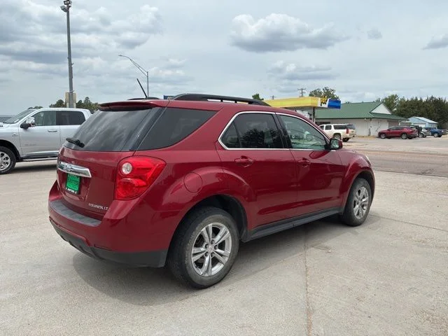 Used 2015 Red Chevrolet LT image 5