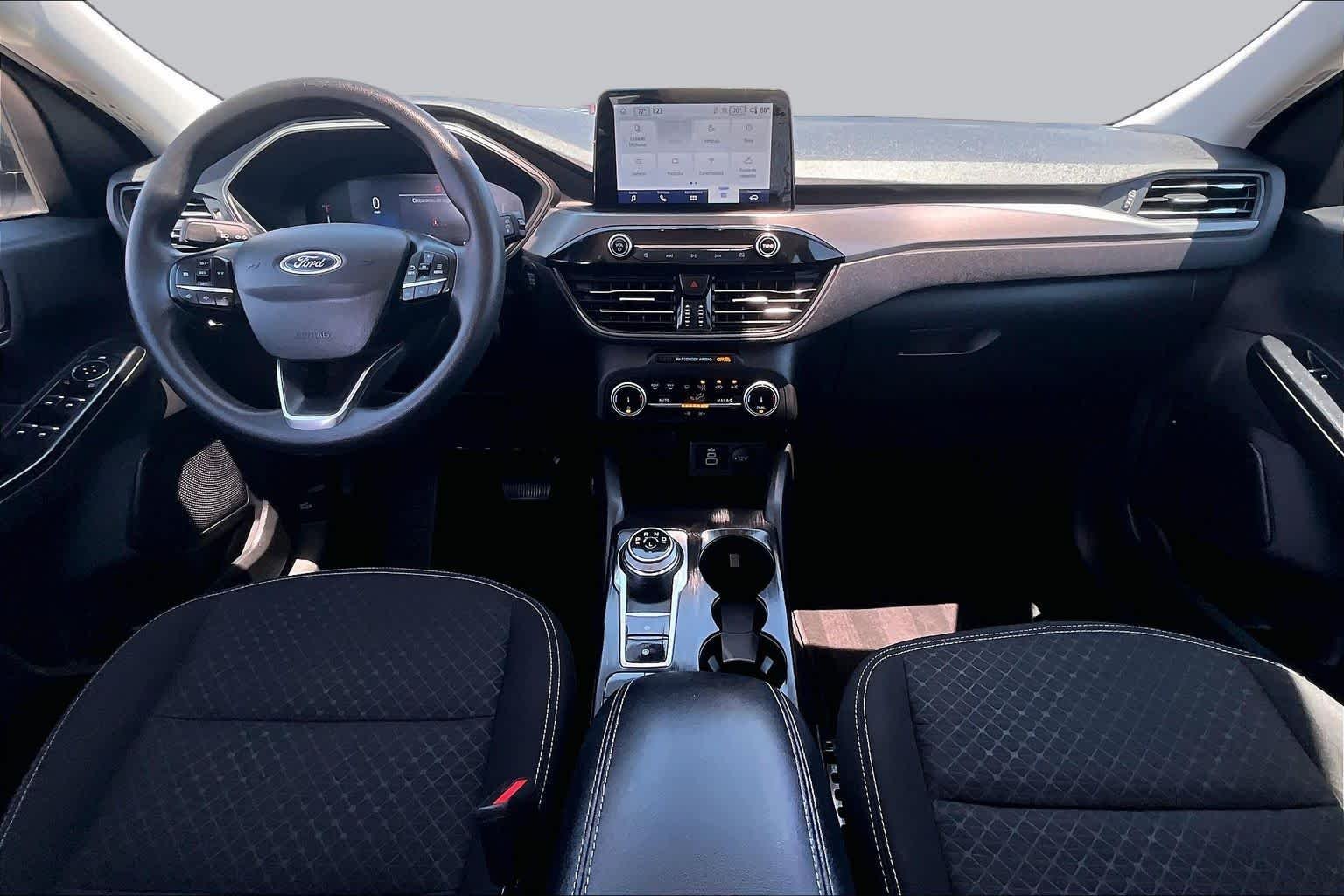 Used 2025 Space Silver Ford Active image 15