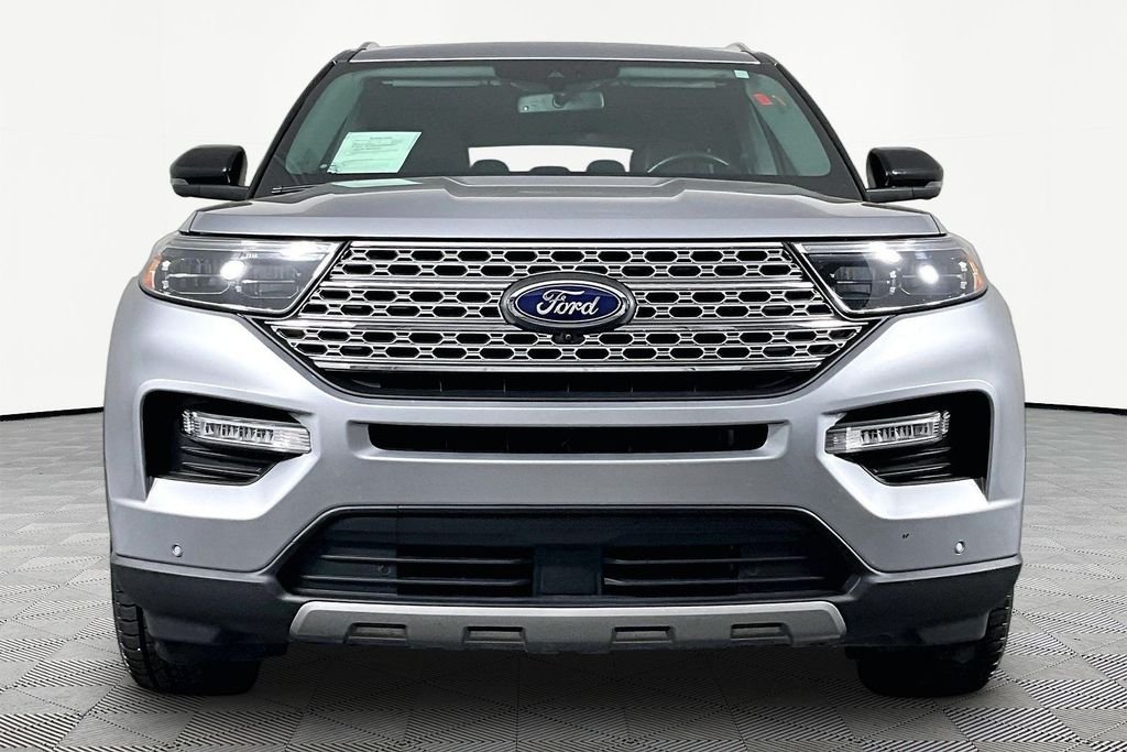 Certified Used 2023 Silver Ford Limited image 2