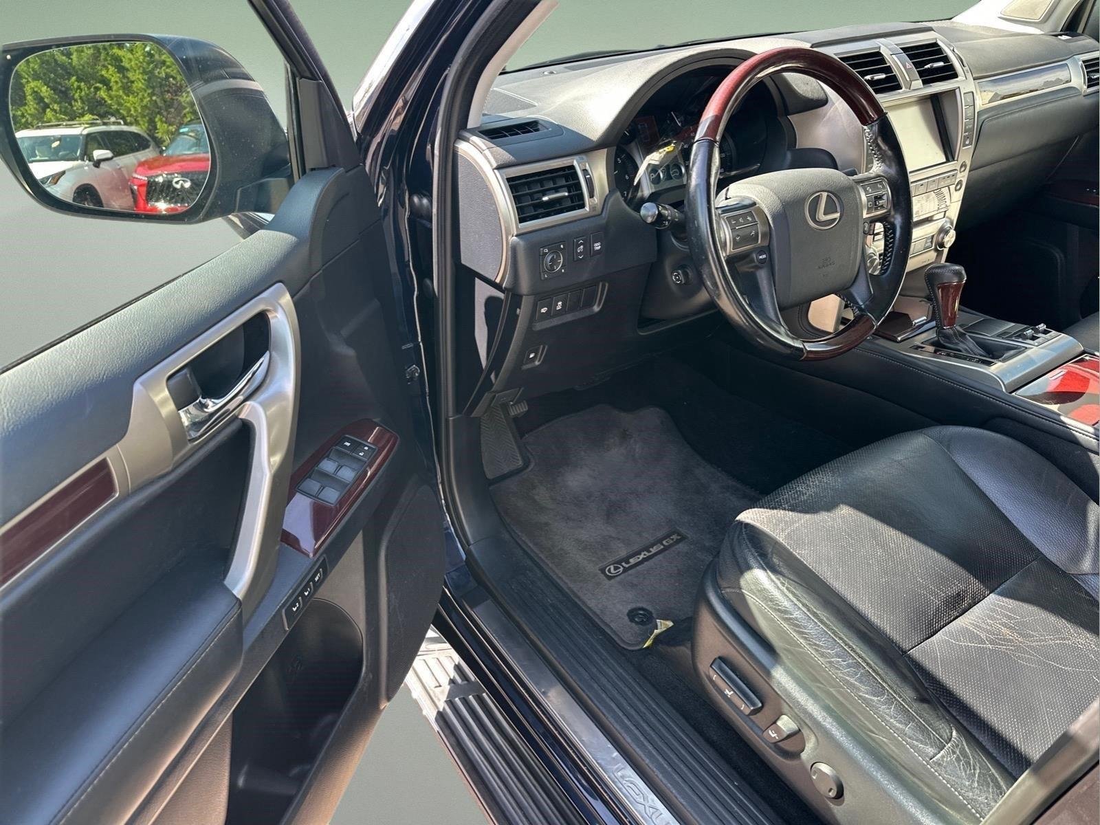 Used 2019 Nightfall Mica Lexus GX 460 Premium image 14