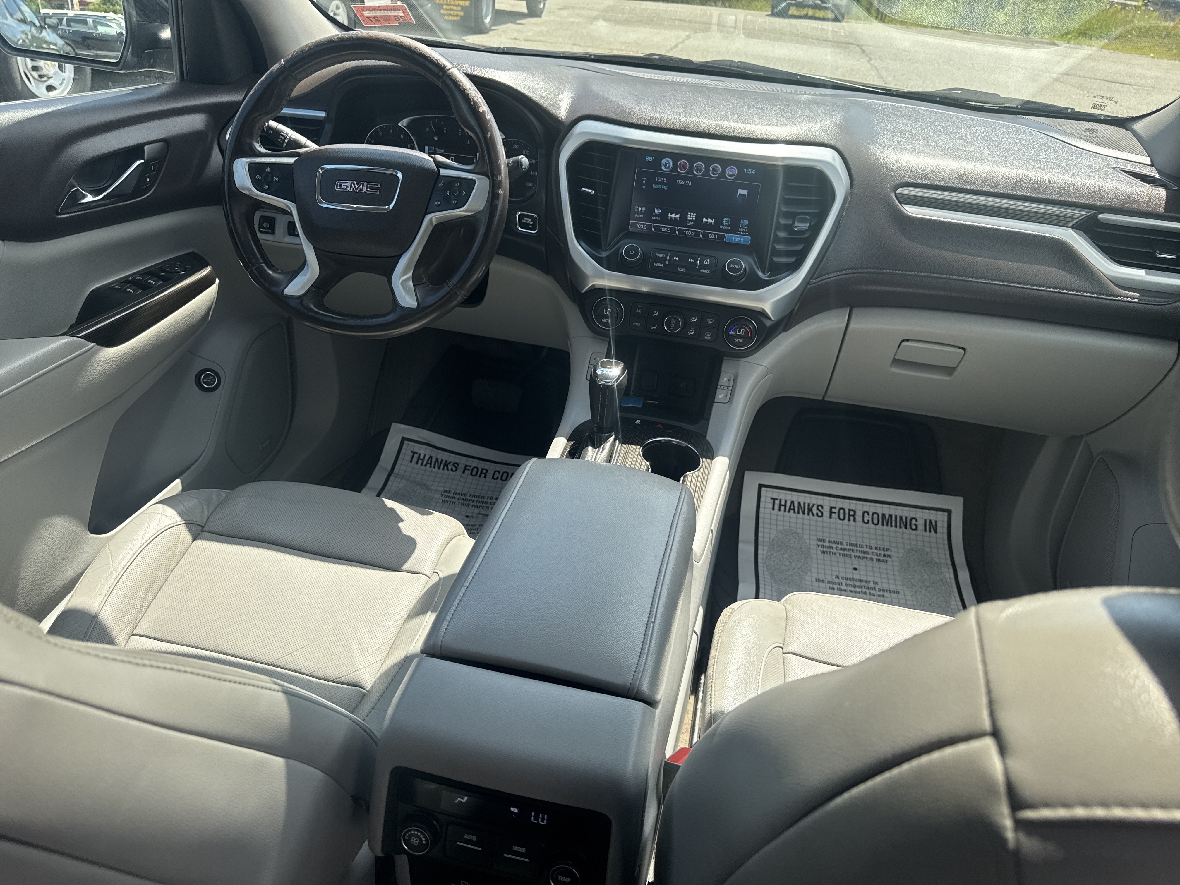 Used 2017 Ebony Twilight Metallic GMC SLT image 13