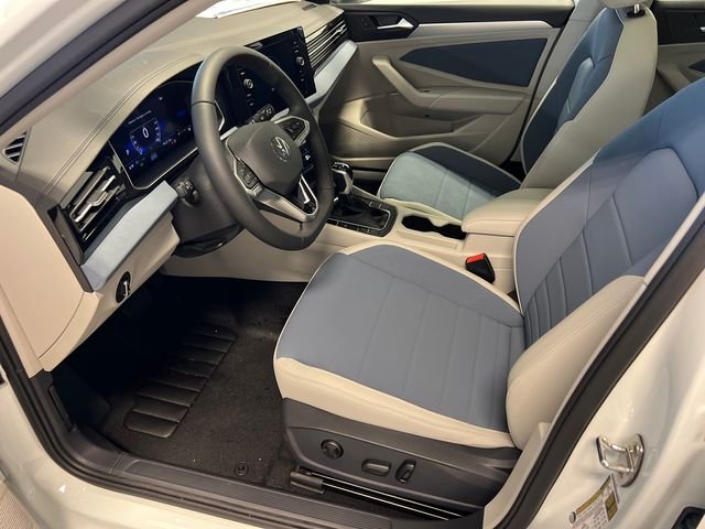 New 2026 White Volkswagen 1.5T SE image 6