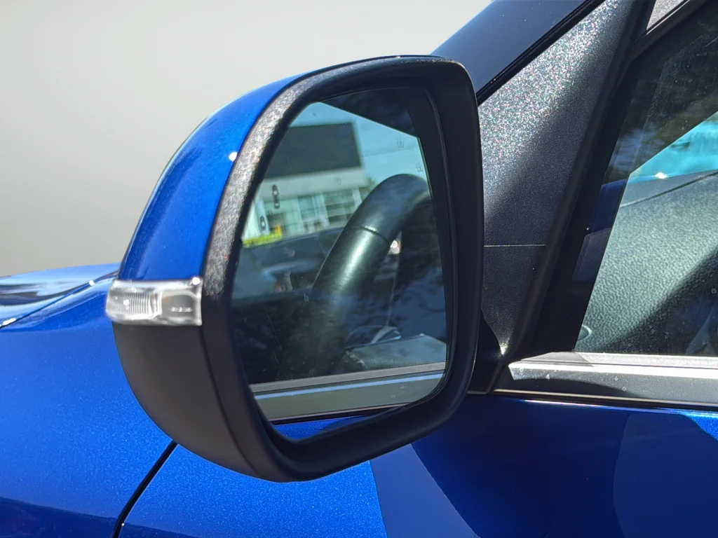 Used 2023 Blue Kia S image 10