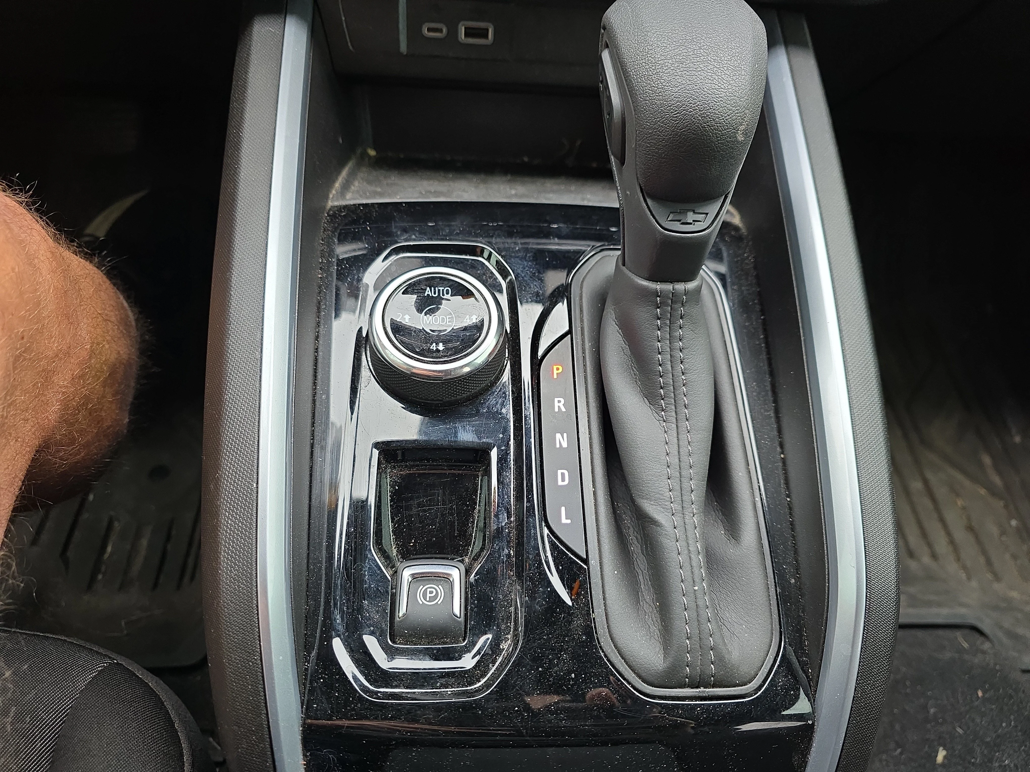 Used 2023 Black Chevrolet 4WD Trail Boss image 26