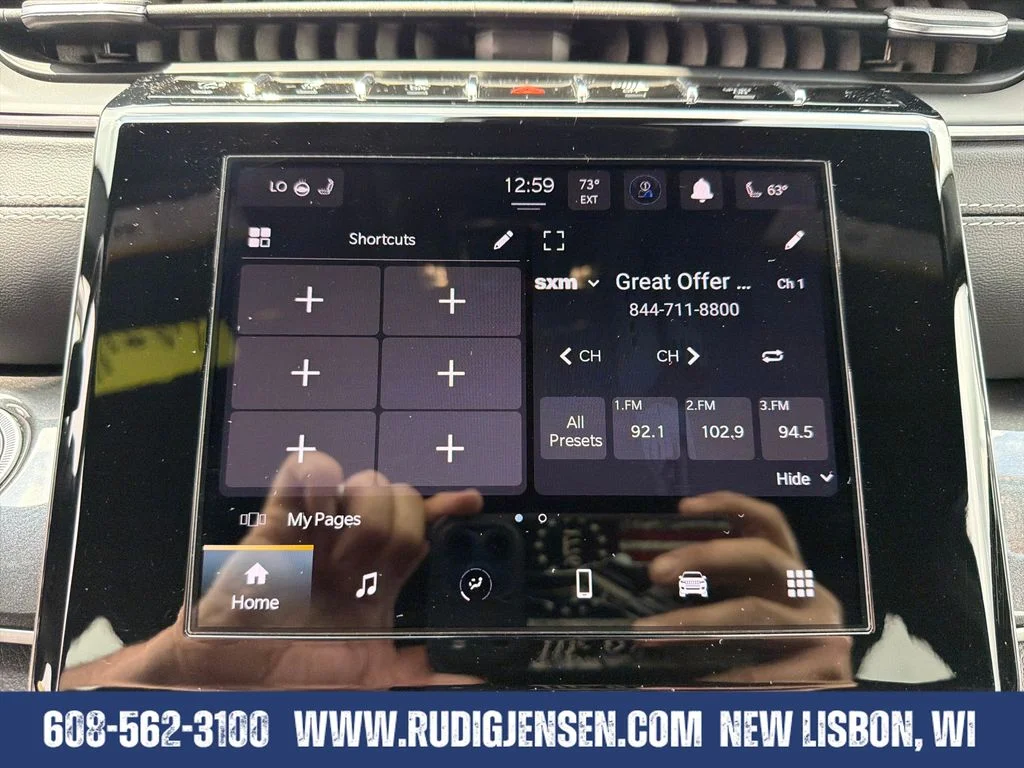 Used 2023 Velvet Red Pearlcoat Jeep Altitude image 18