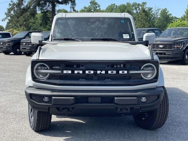 New 2026 White Ford Outer Banks image 6